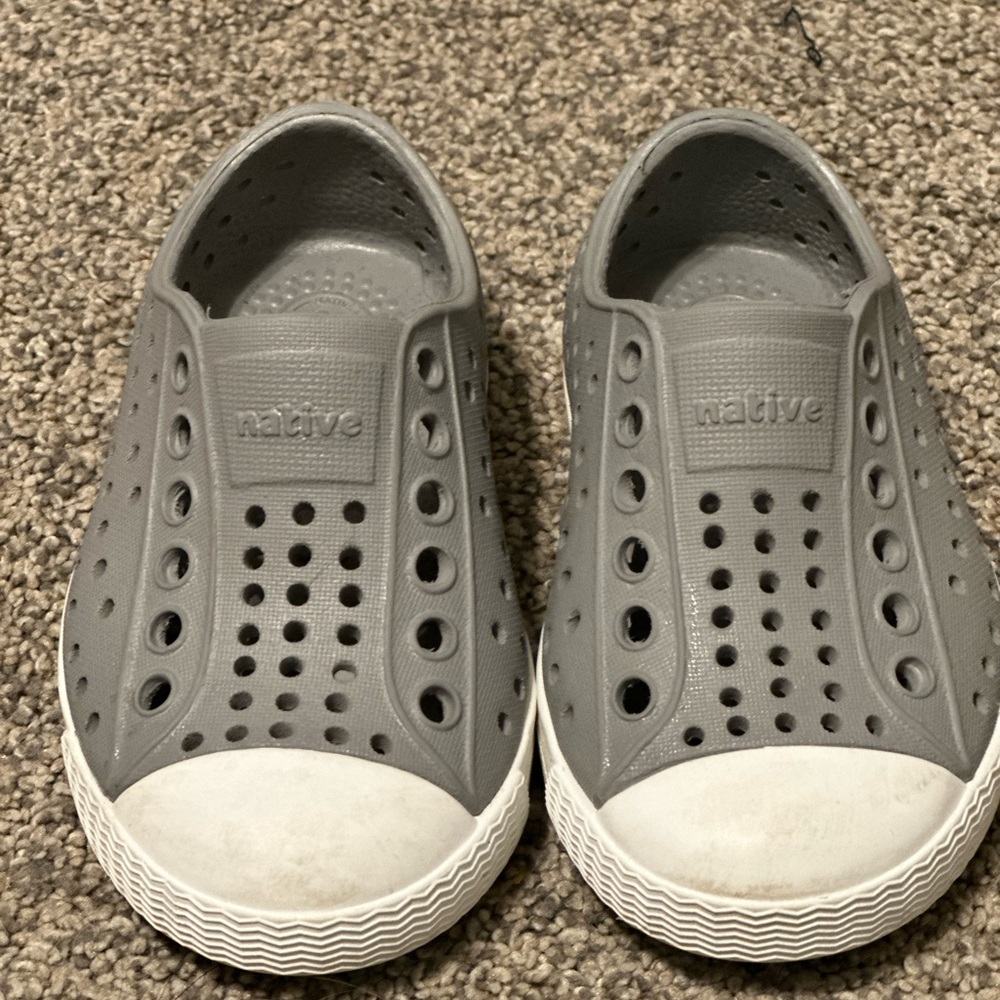 Native Kids Gray Water Shoes